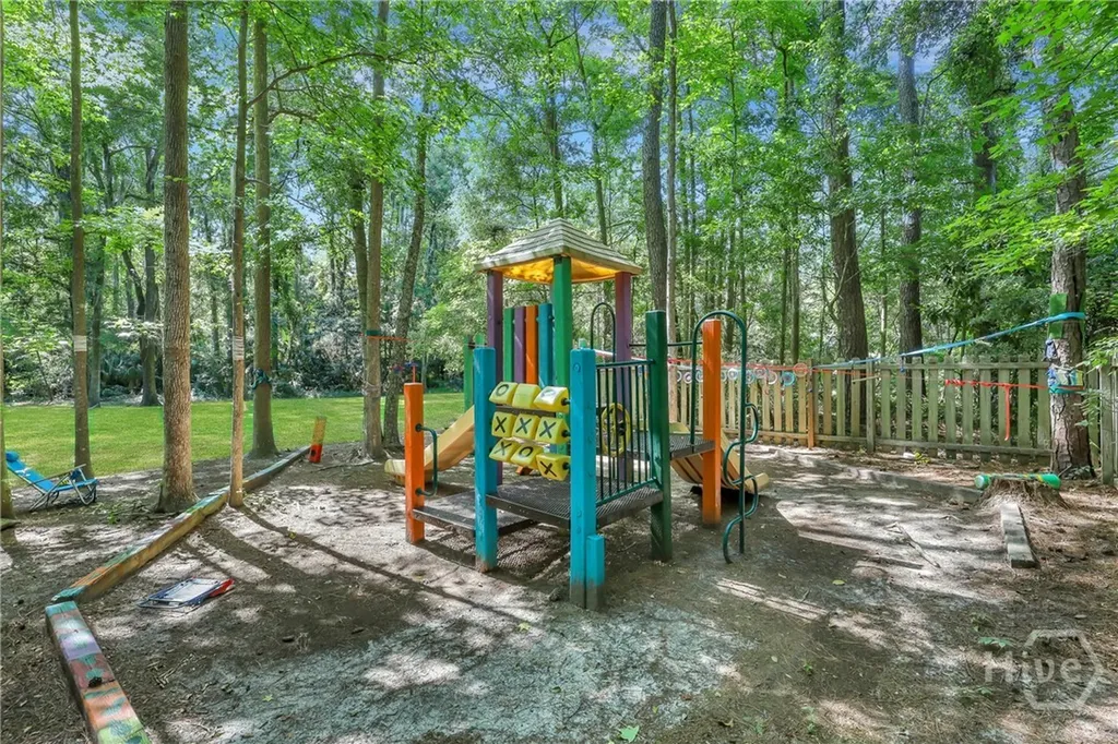 401 N Cromwell Road Savannah GA 31410