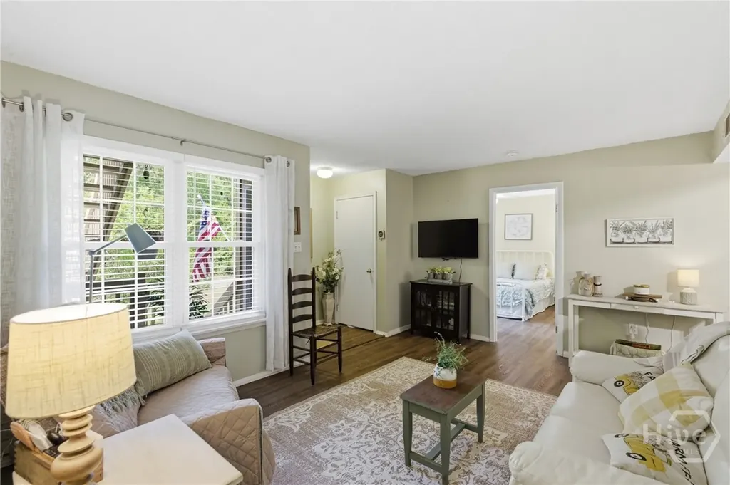 401 N Cromwell Road Savannah GA 31410