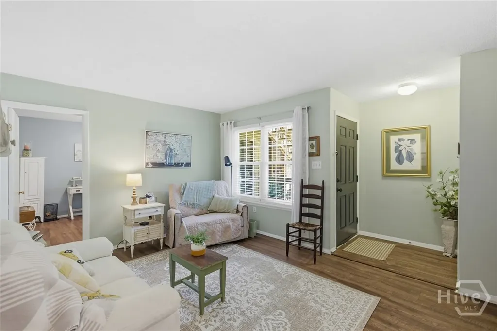 401 N Cromwell Road Savannah GA 31410