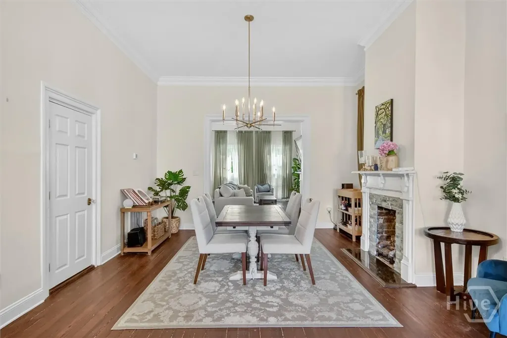 214 W Duffy Street Savannah GA 31401