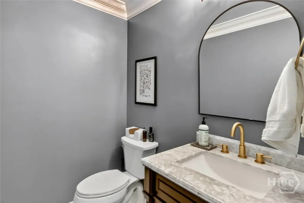 214 W Duffy Street Savannah GA 31401