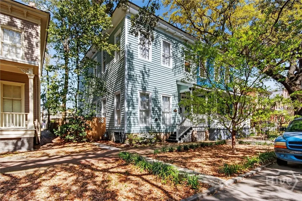 214 W Duffy Street Savannah GA 31401
