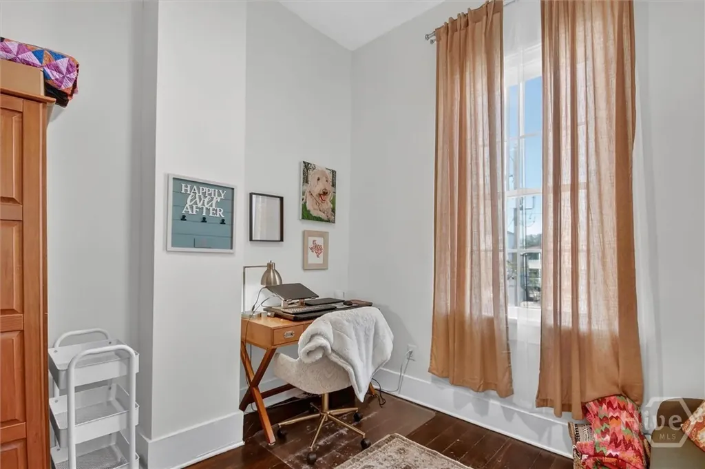 214 W Duffy Street Savannah GA 31401