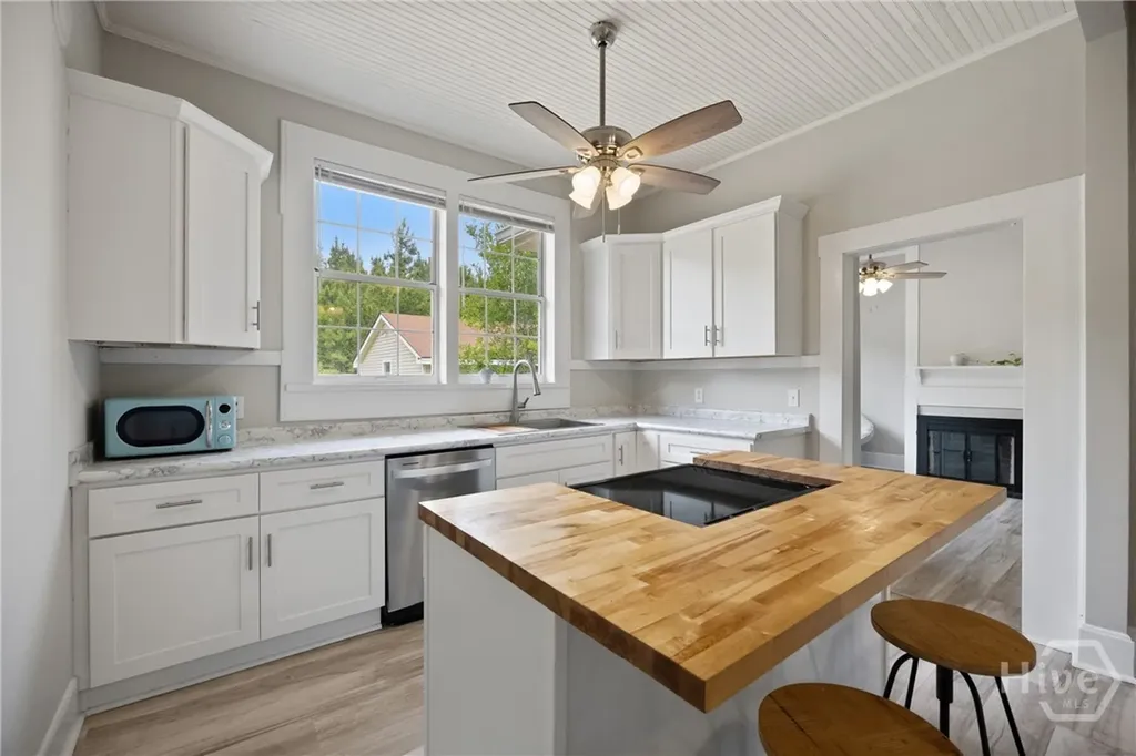39 Darwel Long Road NE Ludowici GA 31316