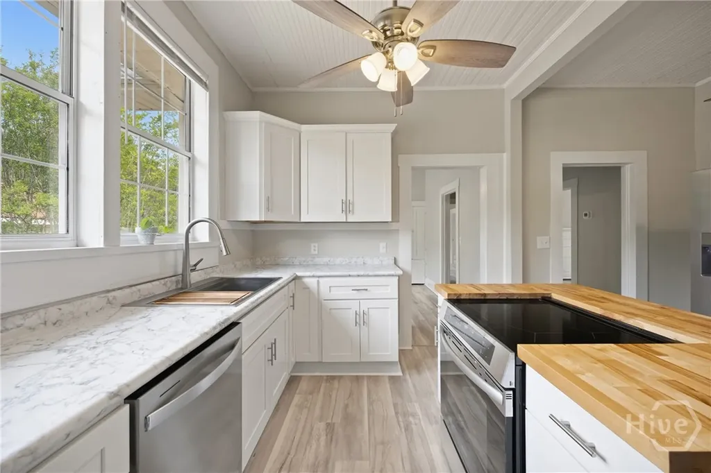 39 Darwel Long Road NE Ludowici GA 31316