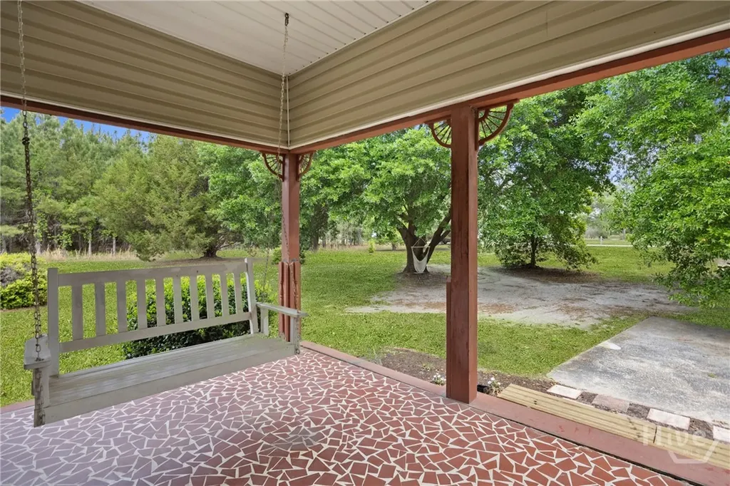 39 Darwel Long Road NE Ludowici GA 31316
