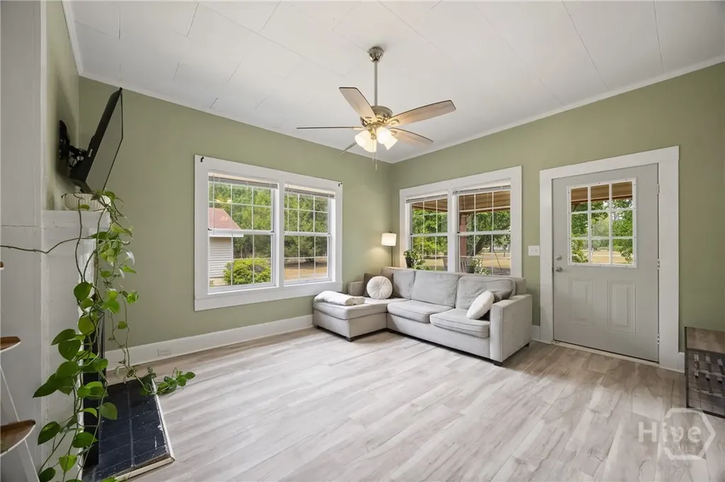 39 Darwel Long Road NE Ludowici GA 31316
