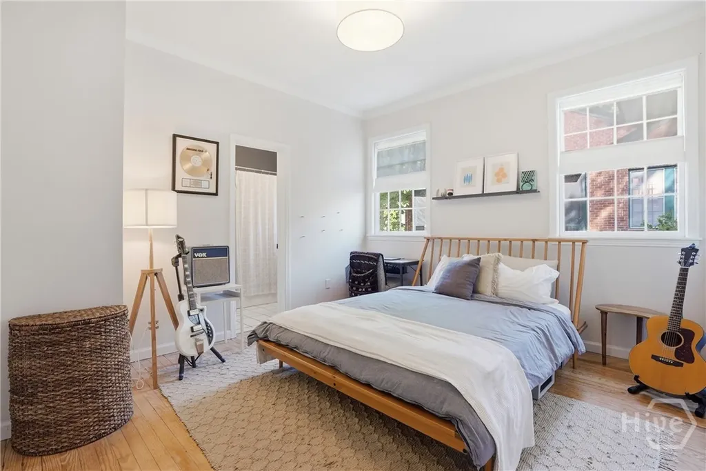 404 E 51st Street Savannah GA 31405