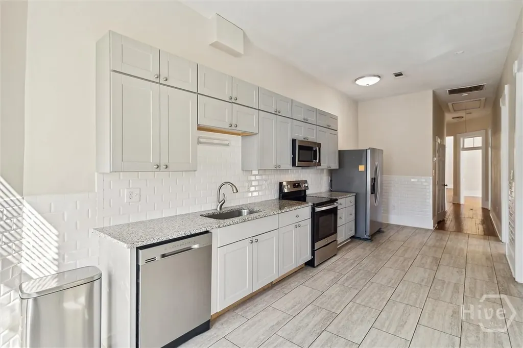 413 E Waldburg Street Savannah GA 31401