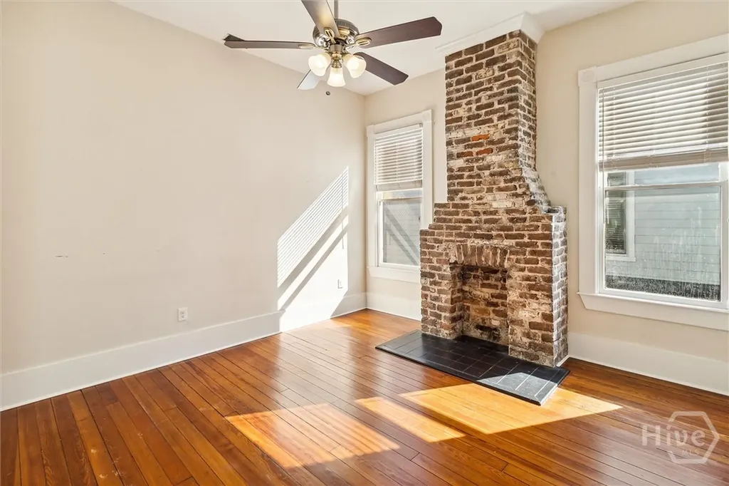 413 E Waldburg Street Savannah GA 31401
