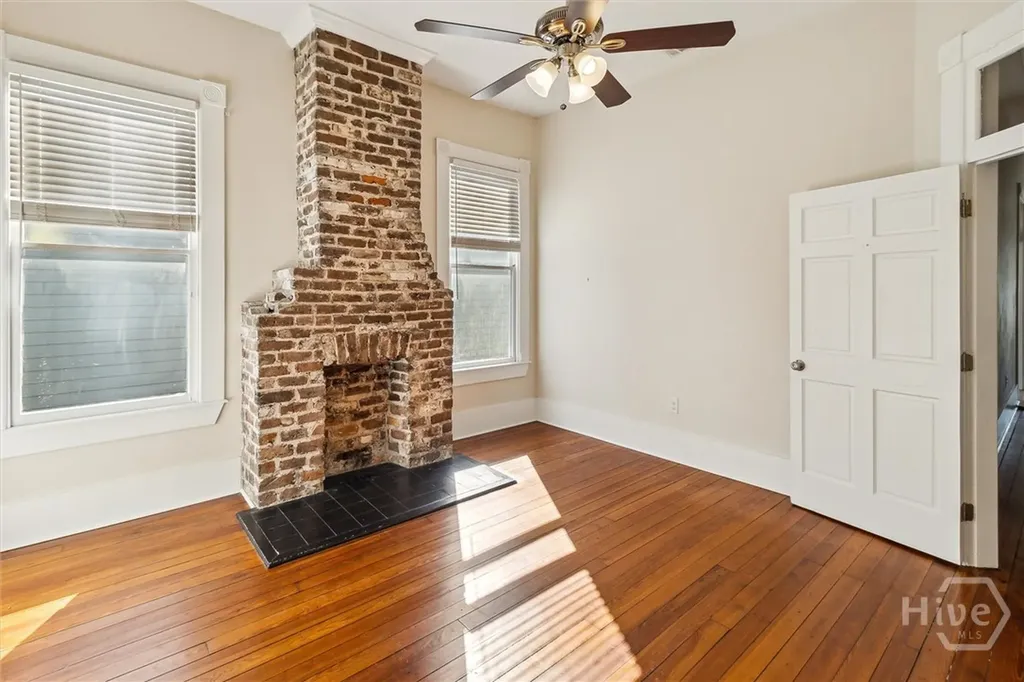 413 E Waldburg Street Savannah GA 31401