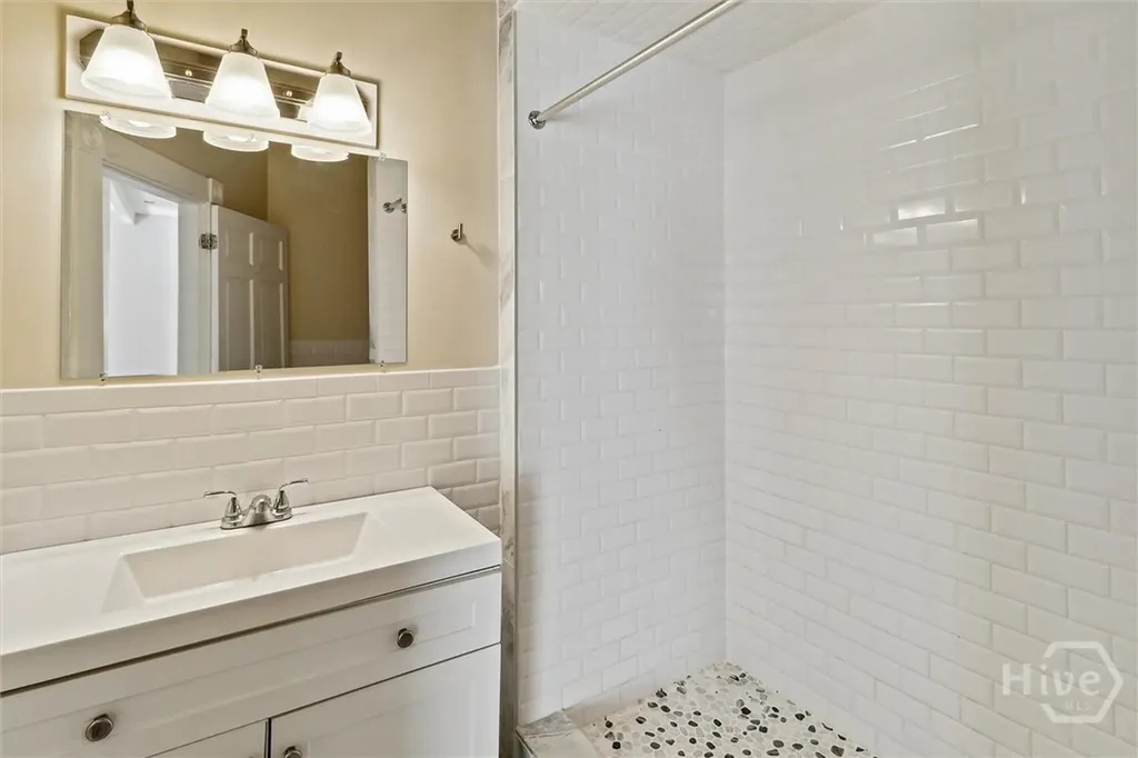 413 E Waldburg Street Savannah GA 31401