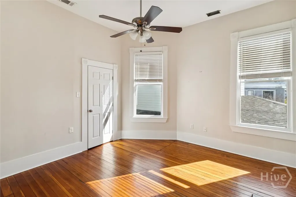413 E Waldburg Street Savannah GA 31401