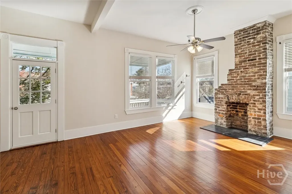 413 E Waldburg Street Savannah GA 31401