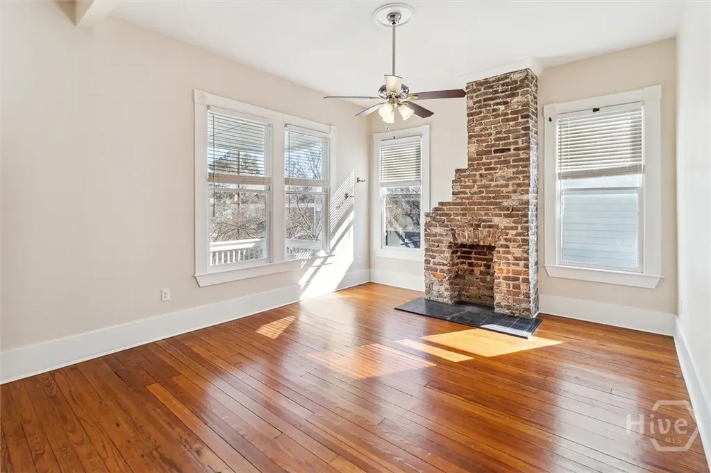 413 E Waldburg Street Savannah GA 31401