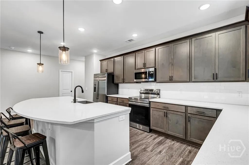 28 Muhly Loop Richmond Hill GA 31324