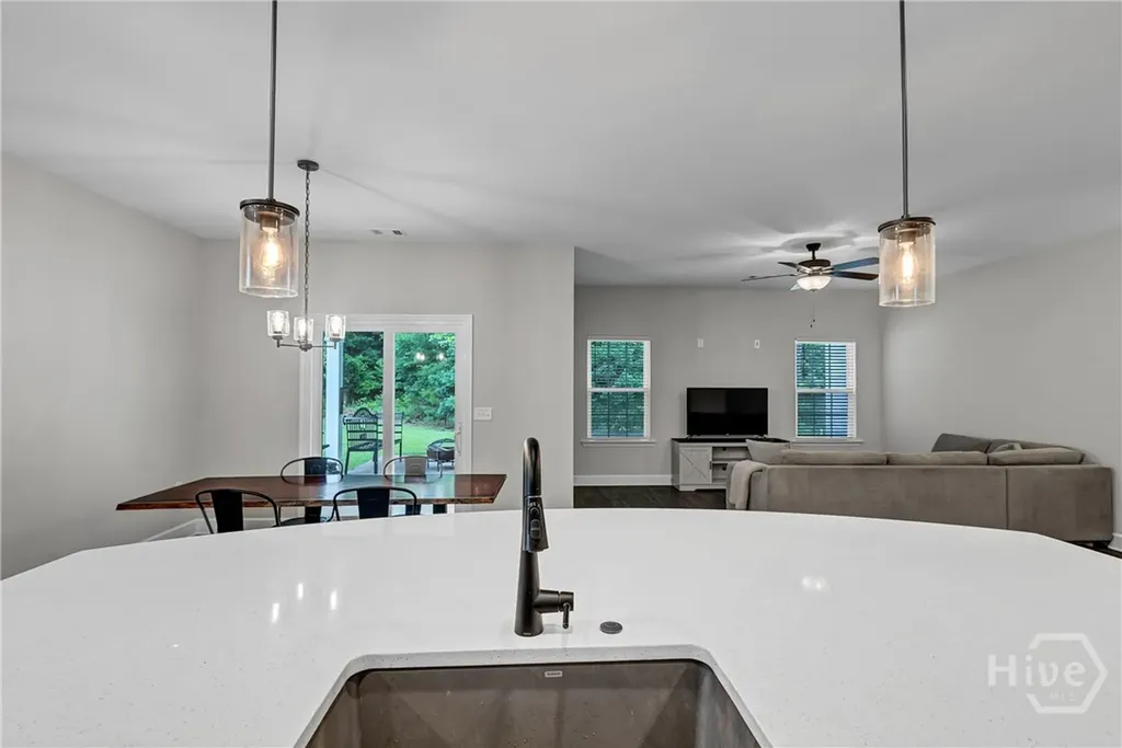 28 Muhly Loop Richmond Hill GA 31324