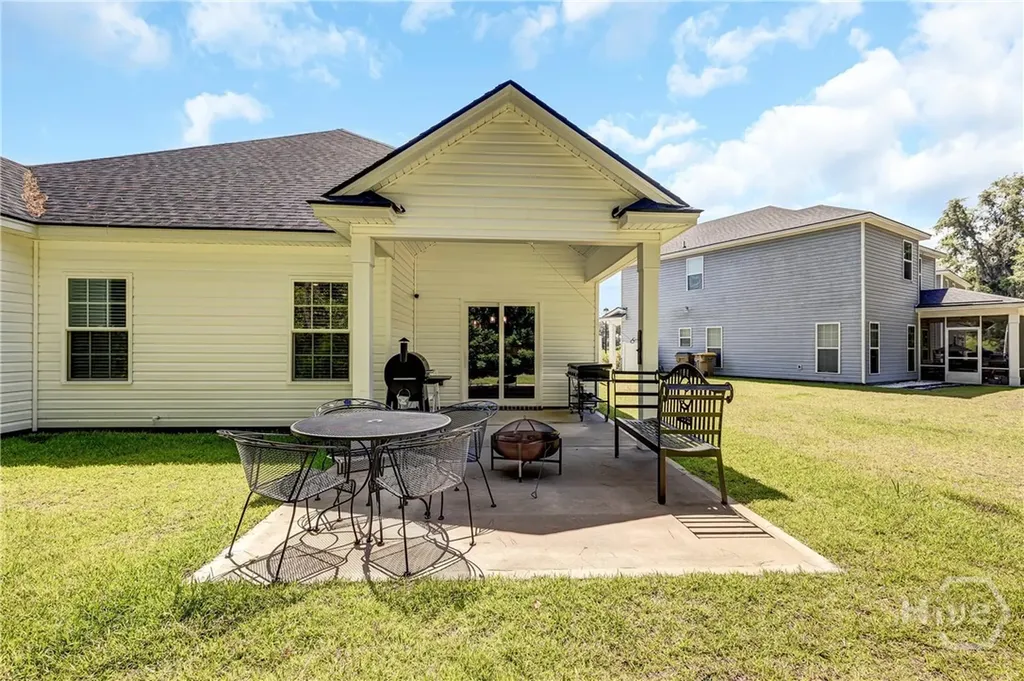 28 Muhly Loop Richmond Hill GA 31324