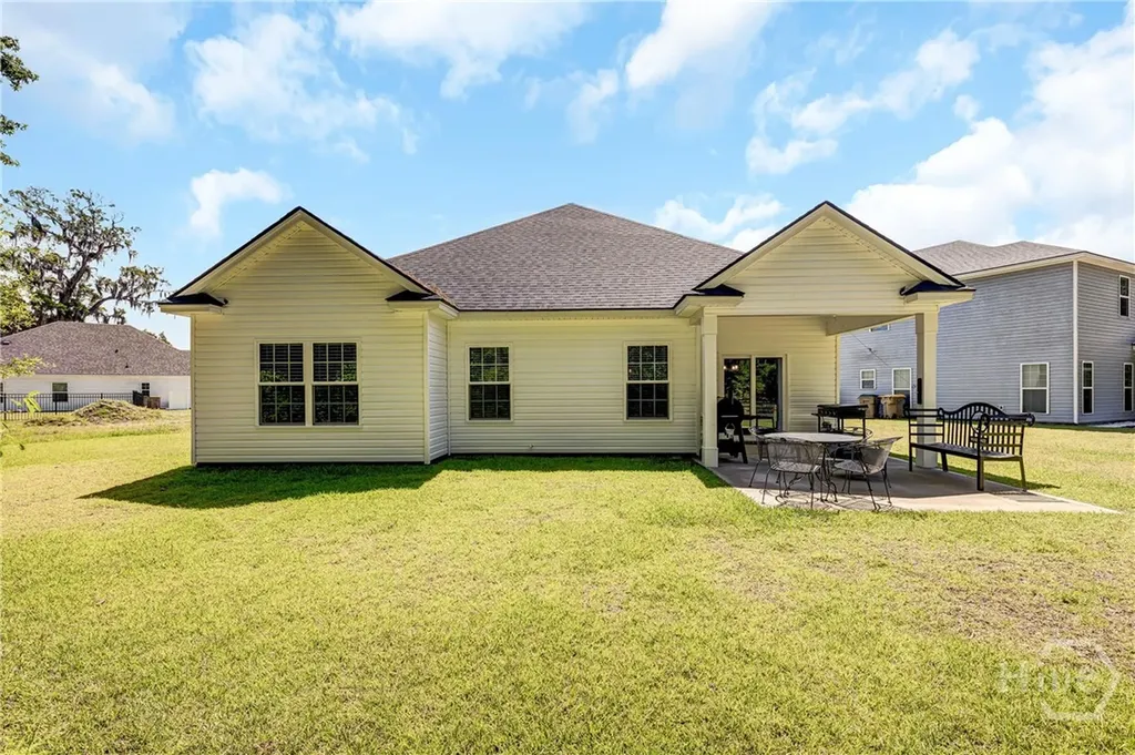 28 Muhly Loop Richmond Hill GA 31324