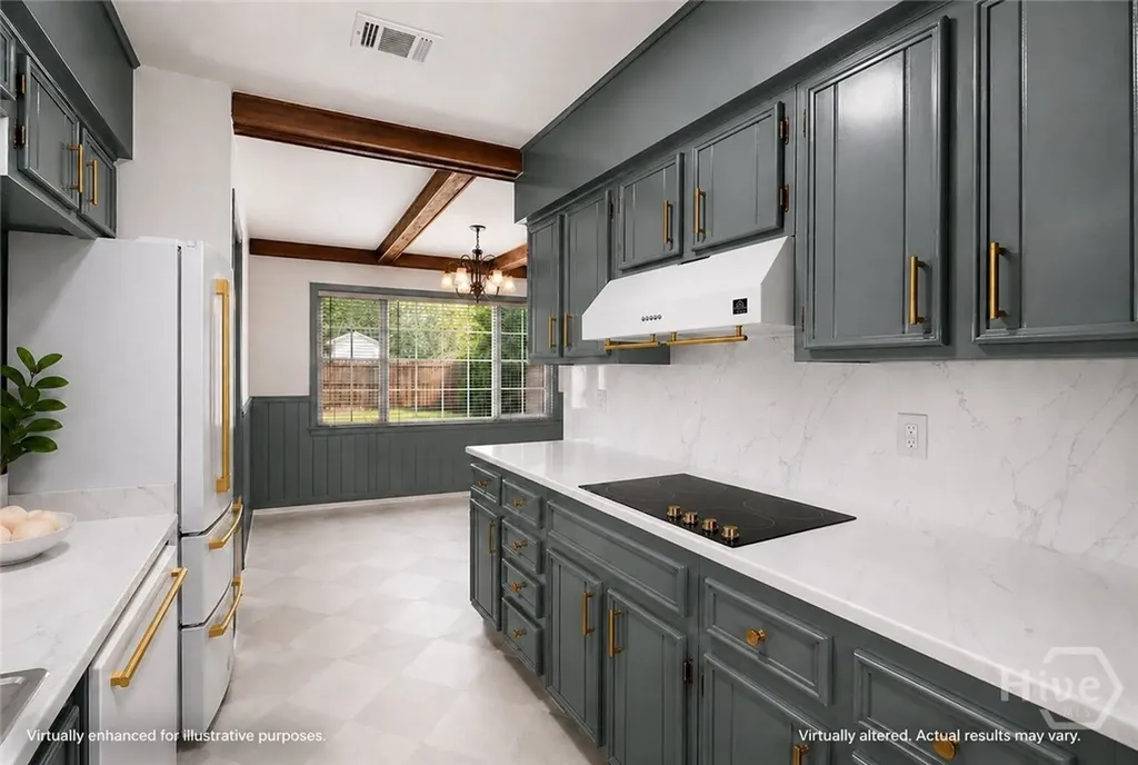 110 E 58th Street Savannah GA 31405