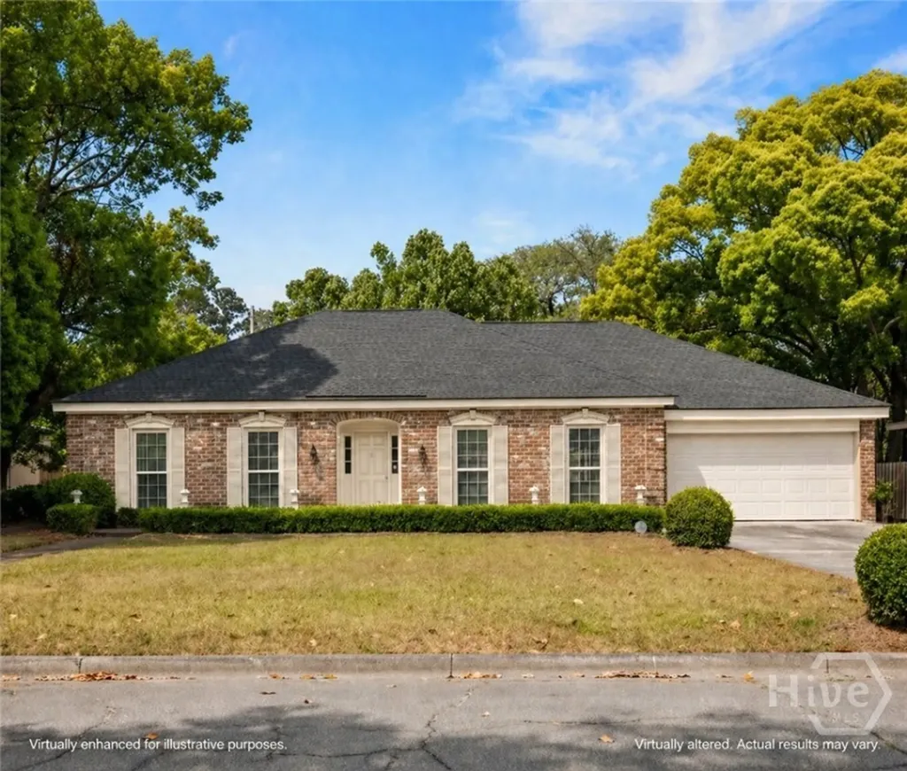 110 E 58th Street Savannah GA 31405