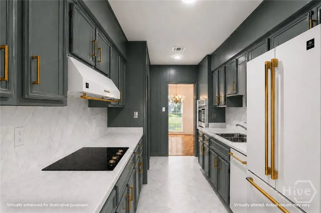 110 E 58th Street Savannah GA 31405