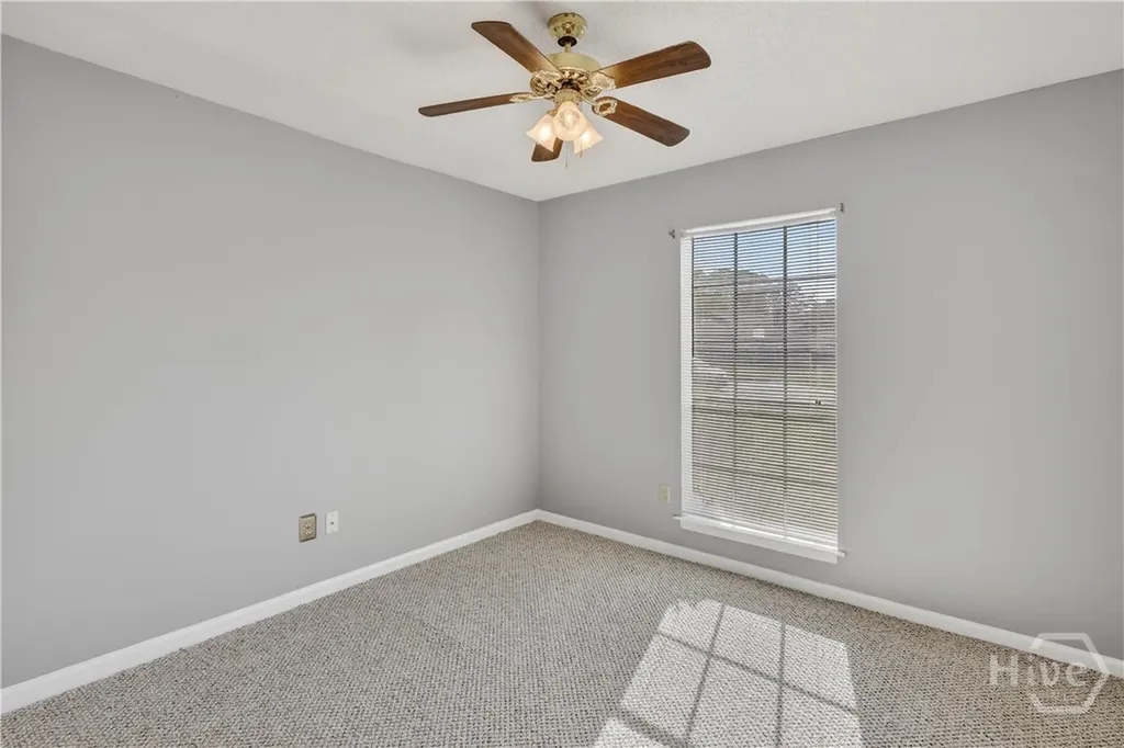 6 N Nicholson Circle Savannah GA 31419