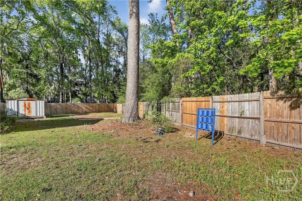 6 N Nicholson Circle Savannah GA 31419