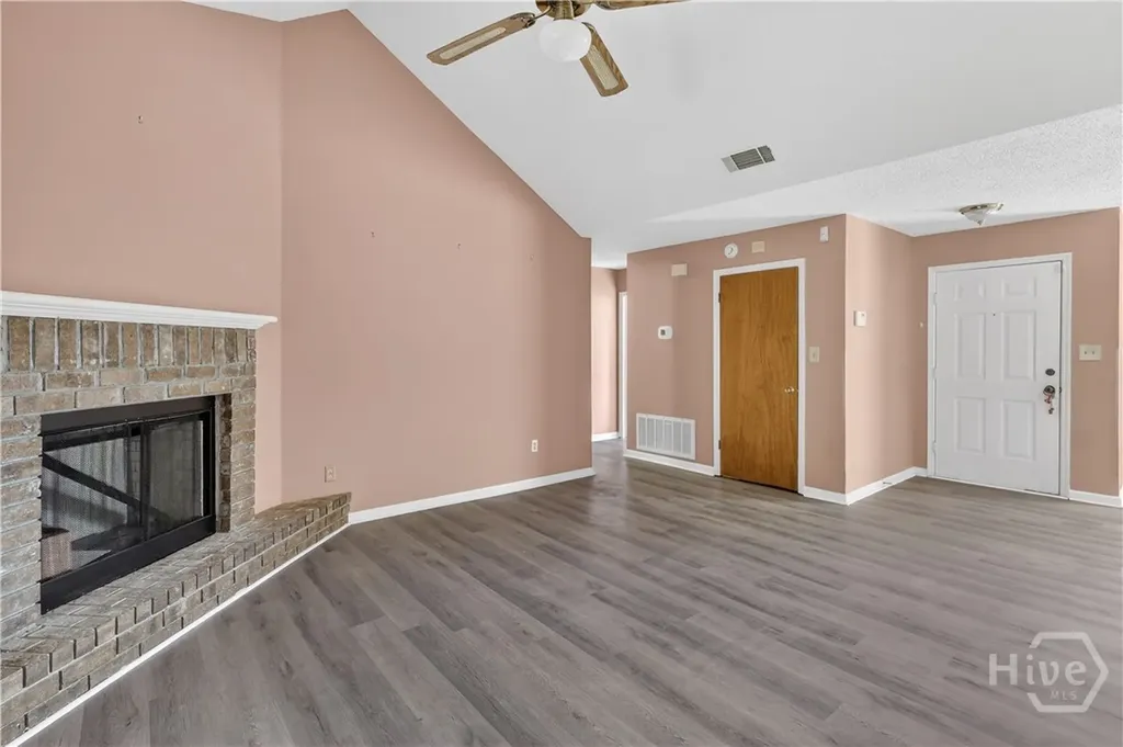 6 N Nicholson Circle Savannah GA 31419