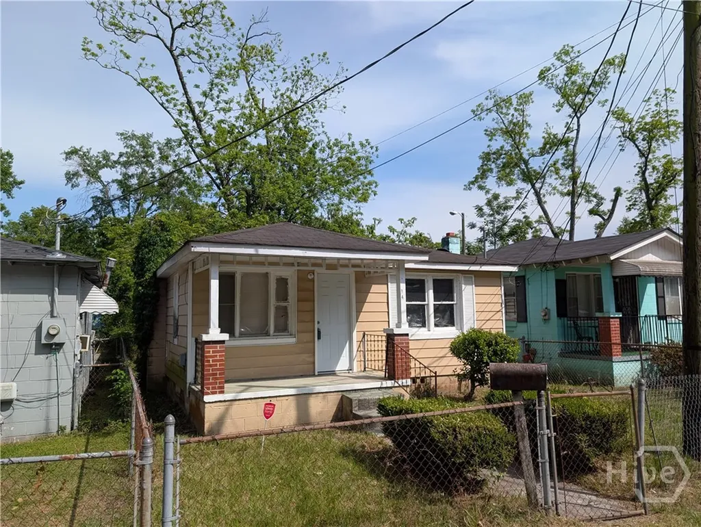 14 Dutton Street Savannah GA 31415