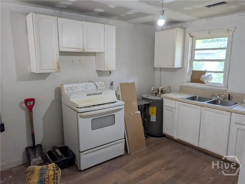 14 Dutton Street Savannah GA 31415