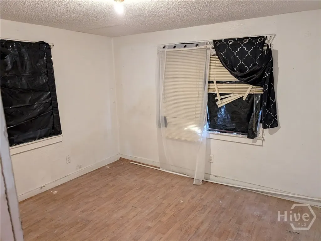 14 Dutton Street Savannah GA 31415
