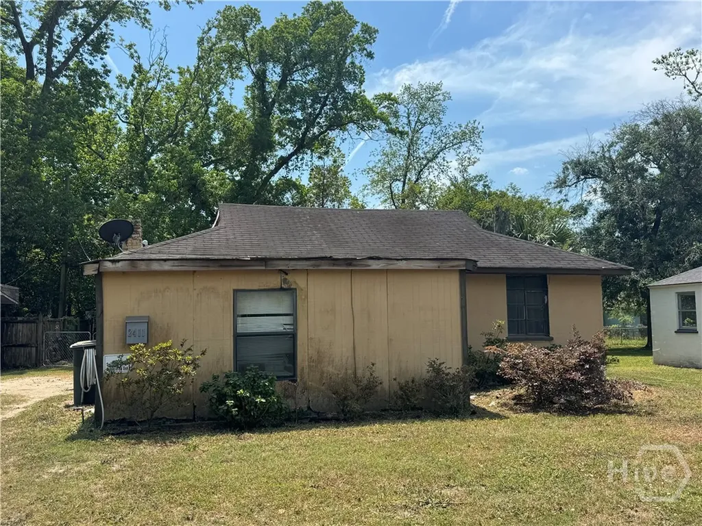 2411 New York Avenue Savannah GA 31404