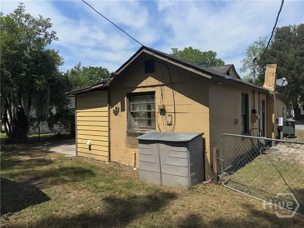 2411 New York Avenue Savannah GA 31404