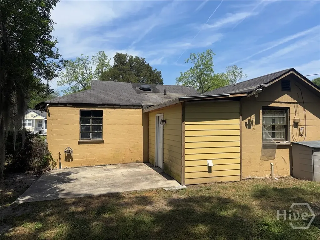 2411 New York Avenue Savannah GA 31404