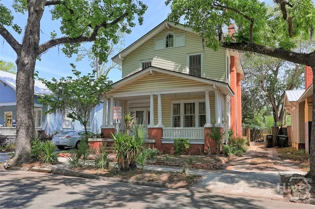 630 E 40th Street Savannah GA 31401