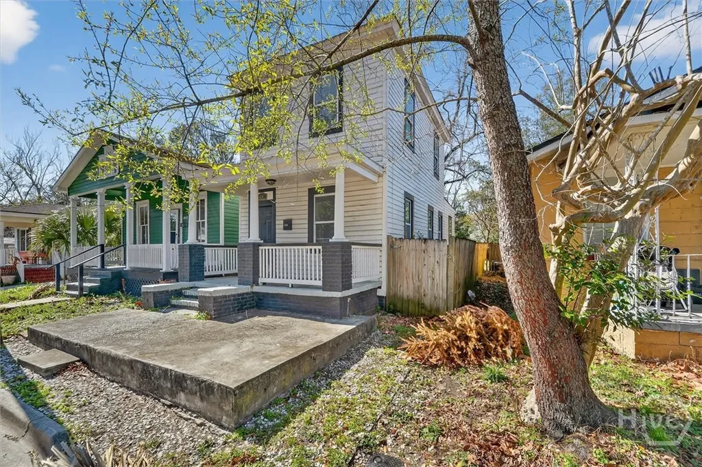 1605 Grove Street Savannah GA 31401