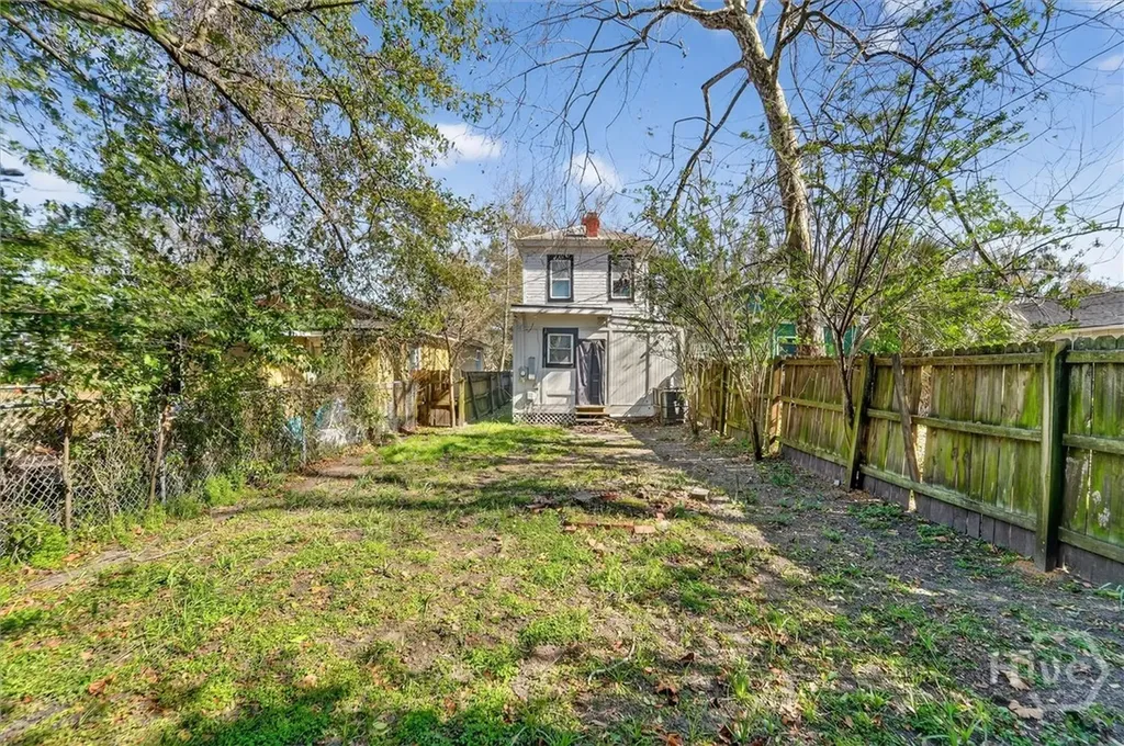 1605 Grove Street Savannah GA 31401