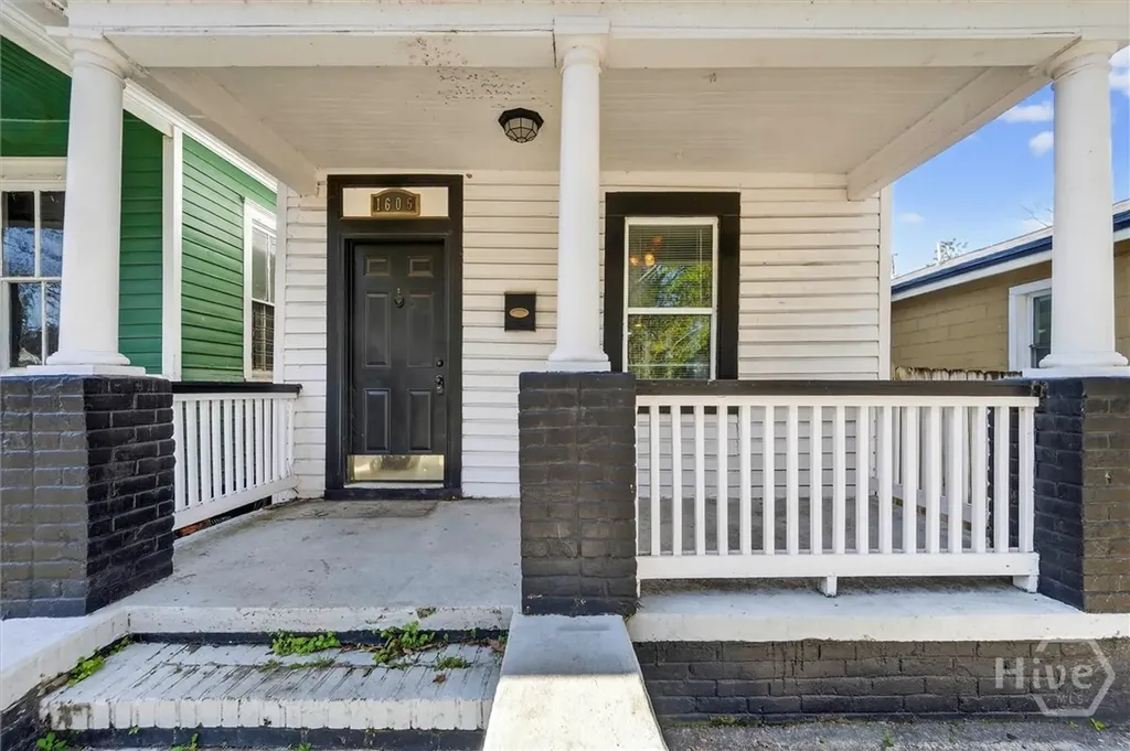 1605 Grove Street Savannah GA 31401