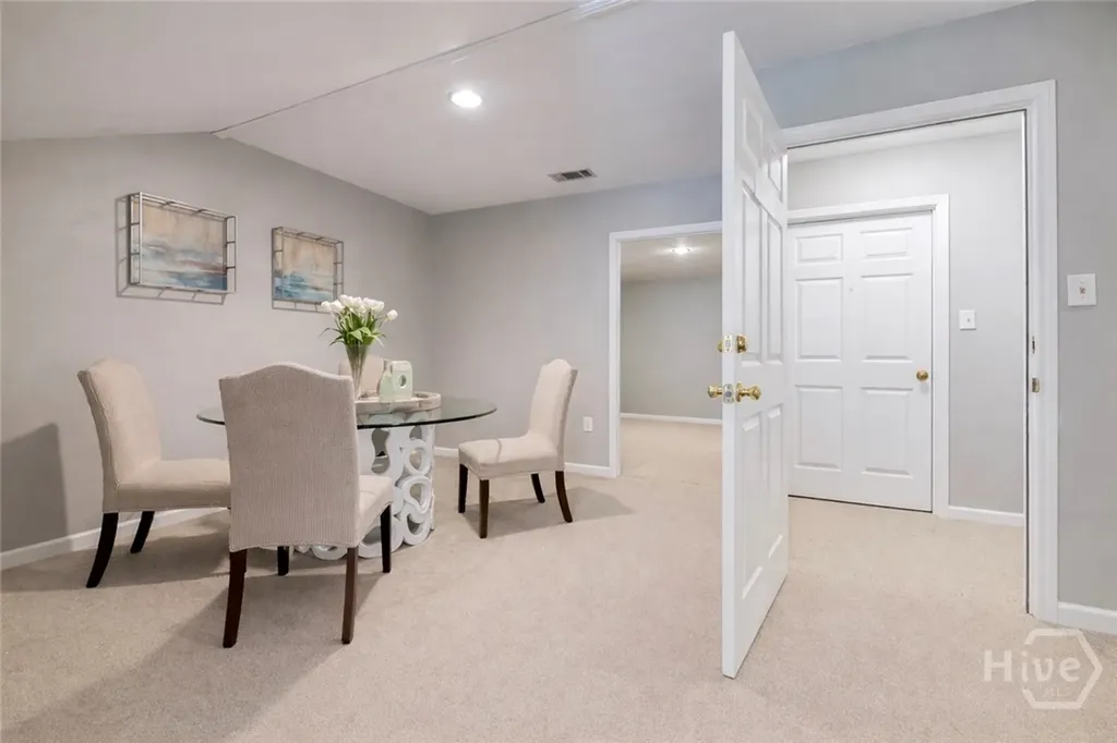 8 Commerce Place Savannah GA 31406