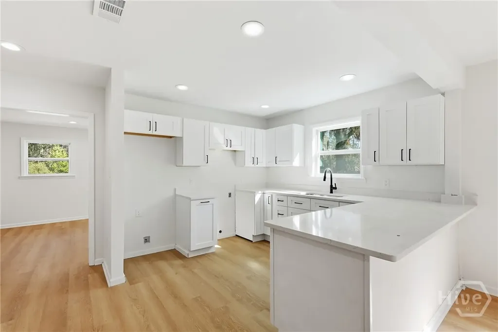 2403 Spivey Avenue Savannah GA 31408