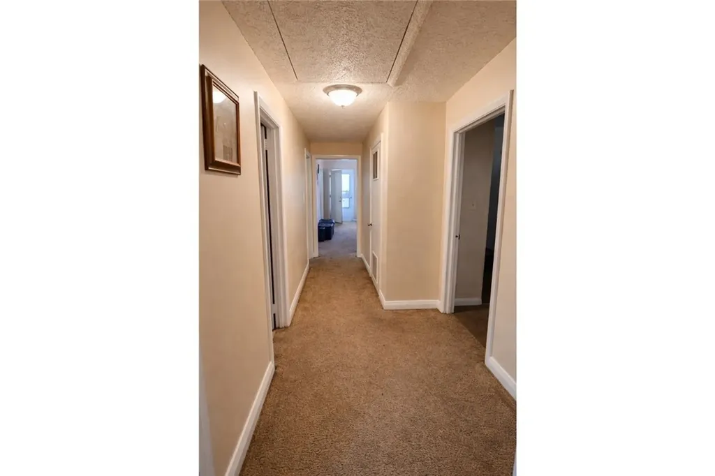 2348 Toussaint Avenue Savannah GA 31404