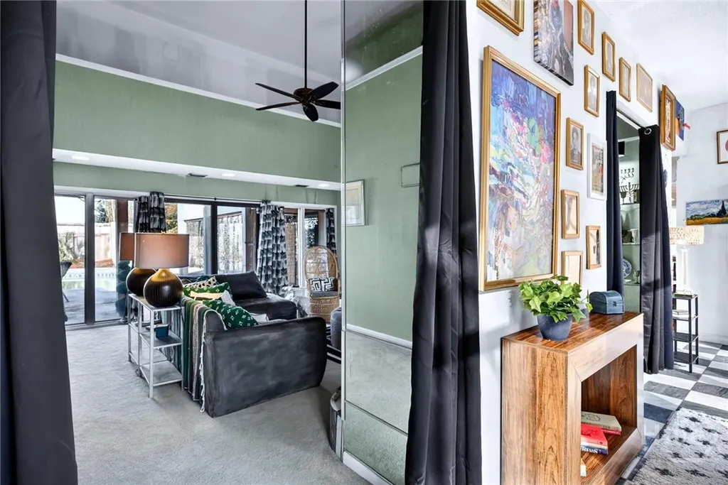 102 Stuart Street Savannah GA 31405