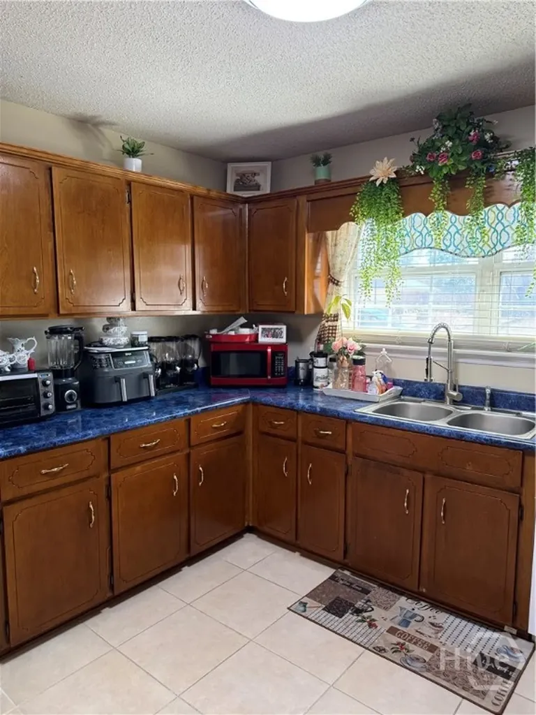 479 Mccumber Drive Allenhurst GA 31301