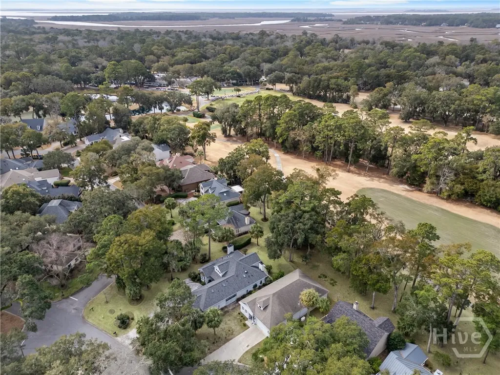 4 Osprey Court Savannah GA 31411