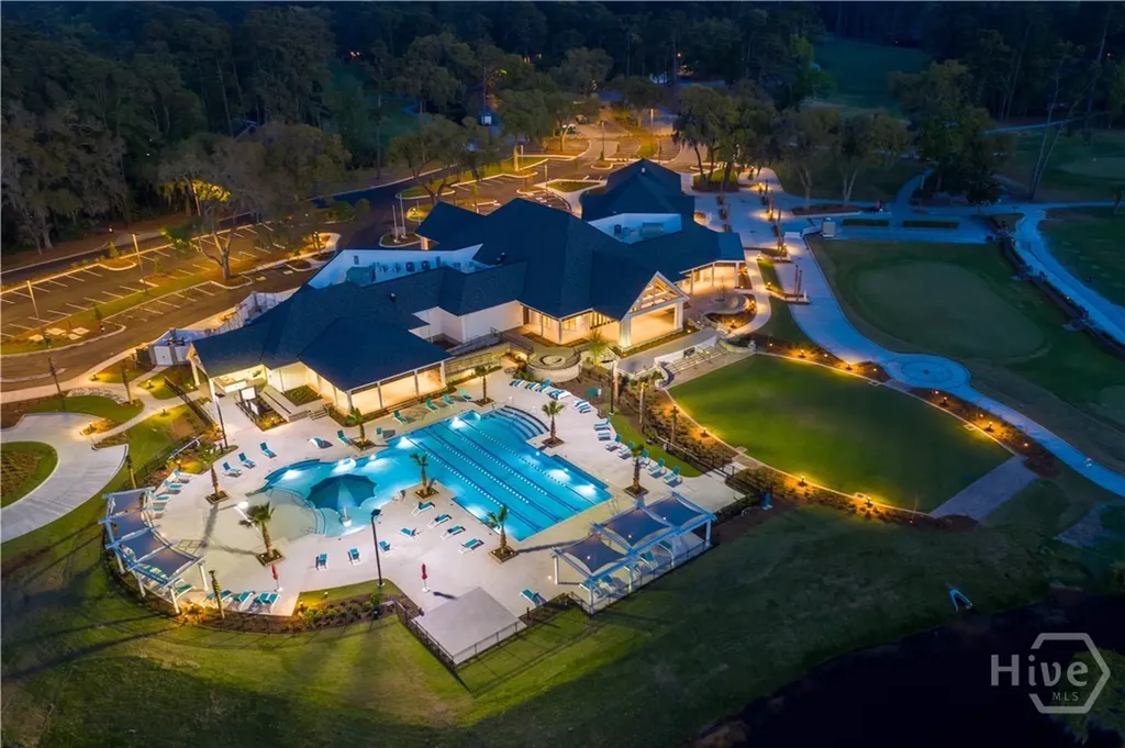 4 Osprey Court Savannah GA 31411