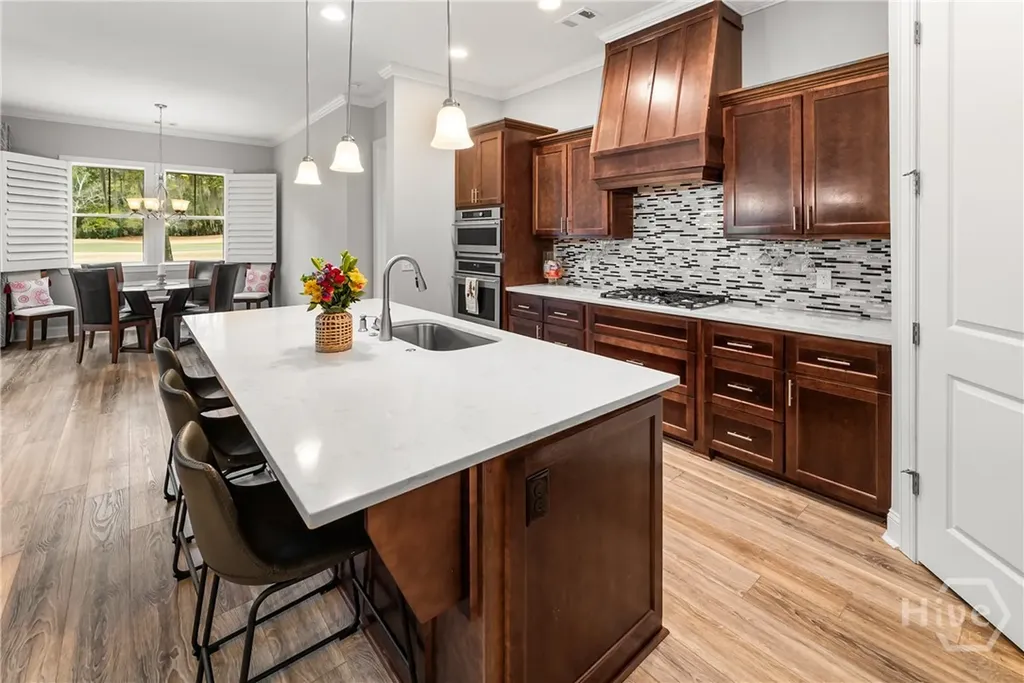 4 Osprey Court Savannah GA 31411