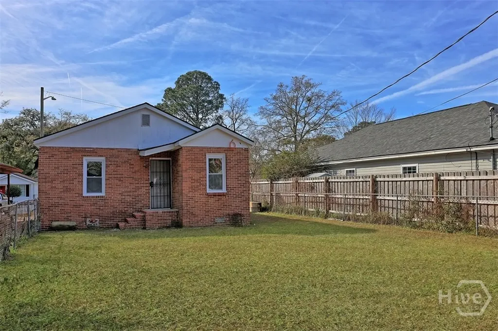 1114 E 59th Street Savannah GA 31404