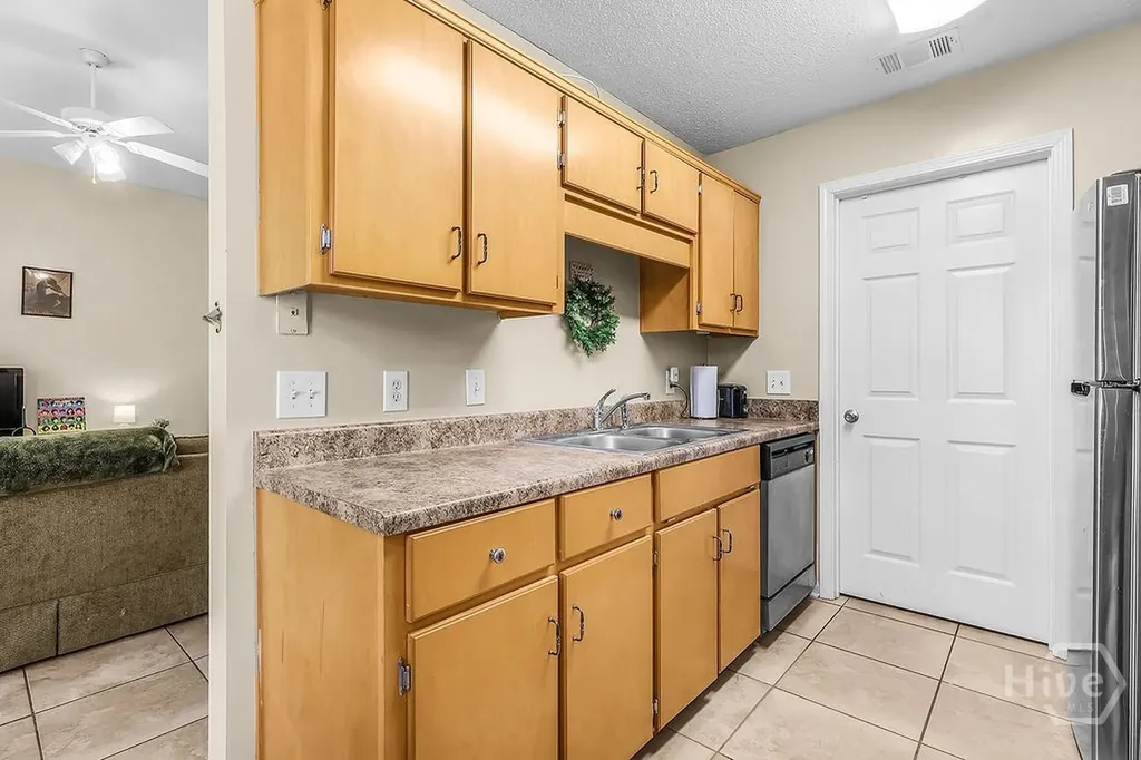 25 Escapade Lane Savannah GA 31405