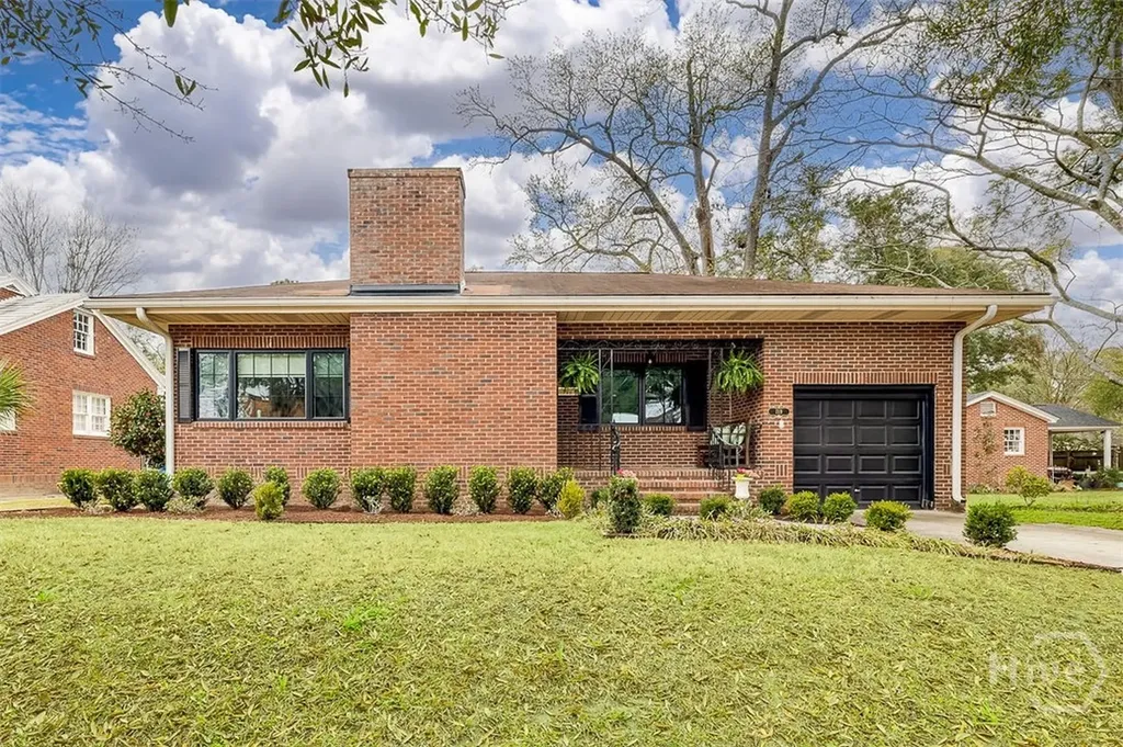719 E 55th Street Savannah GA 31405
